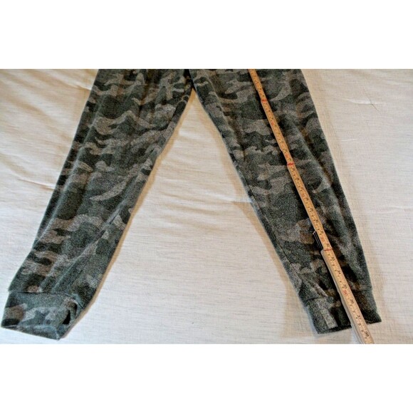 Maurices Leopard Cowl Drawstring Neck  Long Sleeve Buttery soft Set - Picture 3 of 14